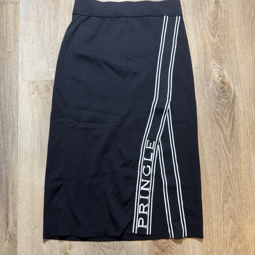 PRINGLE of SCOTLAND H&M size M SKIRT Spell out Front slit Pull on BLACK‎ Z21